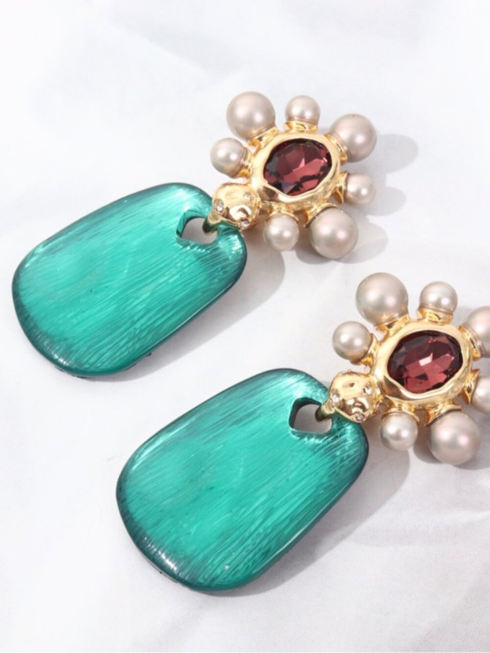 Alexis Bittar Lucite Stud Earrings - Picture 4 of 4